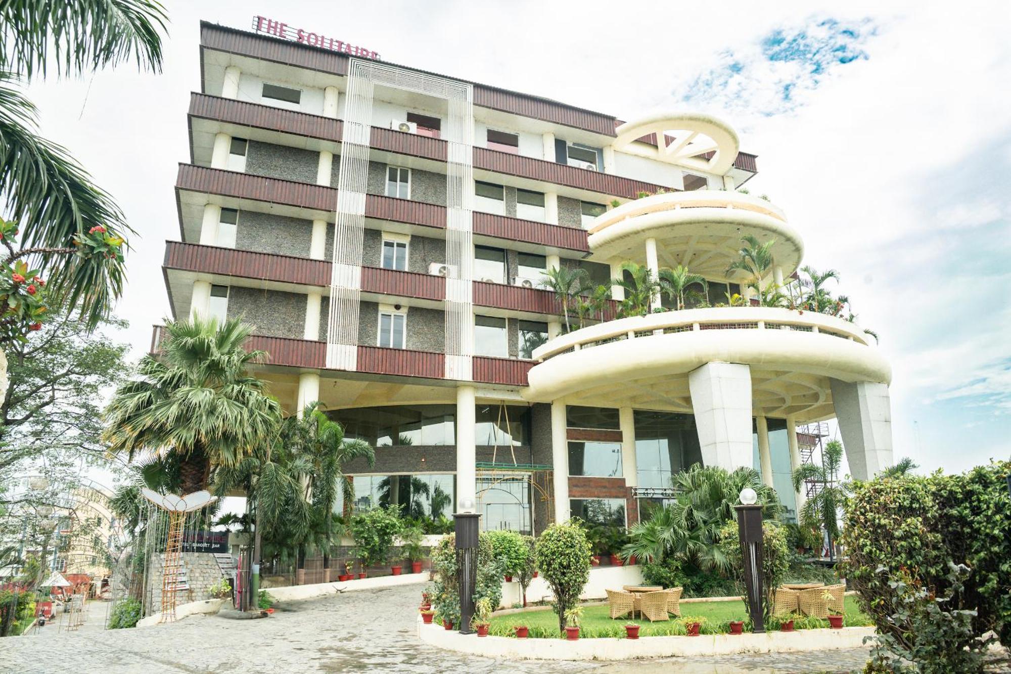 The Solitaire Dehradun Esterno foto